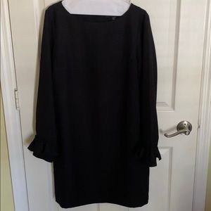 Banana Republic black long sleeve dress-POCKETS!